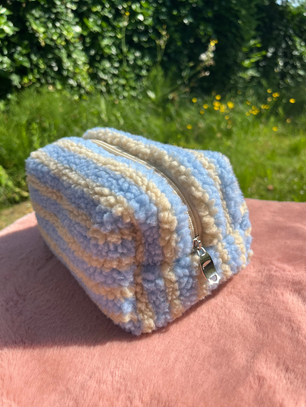 toilettas blauw en gele strepen