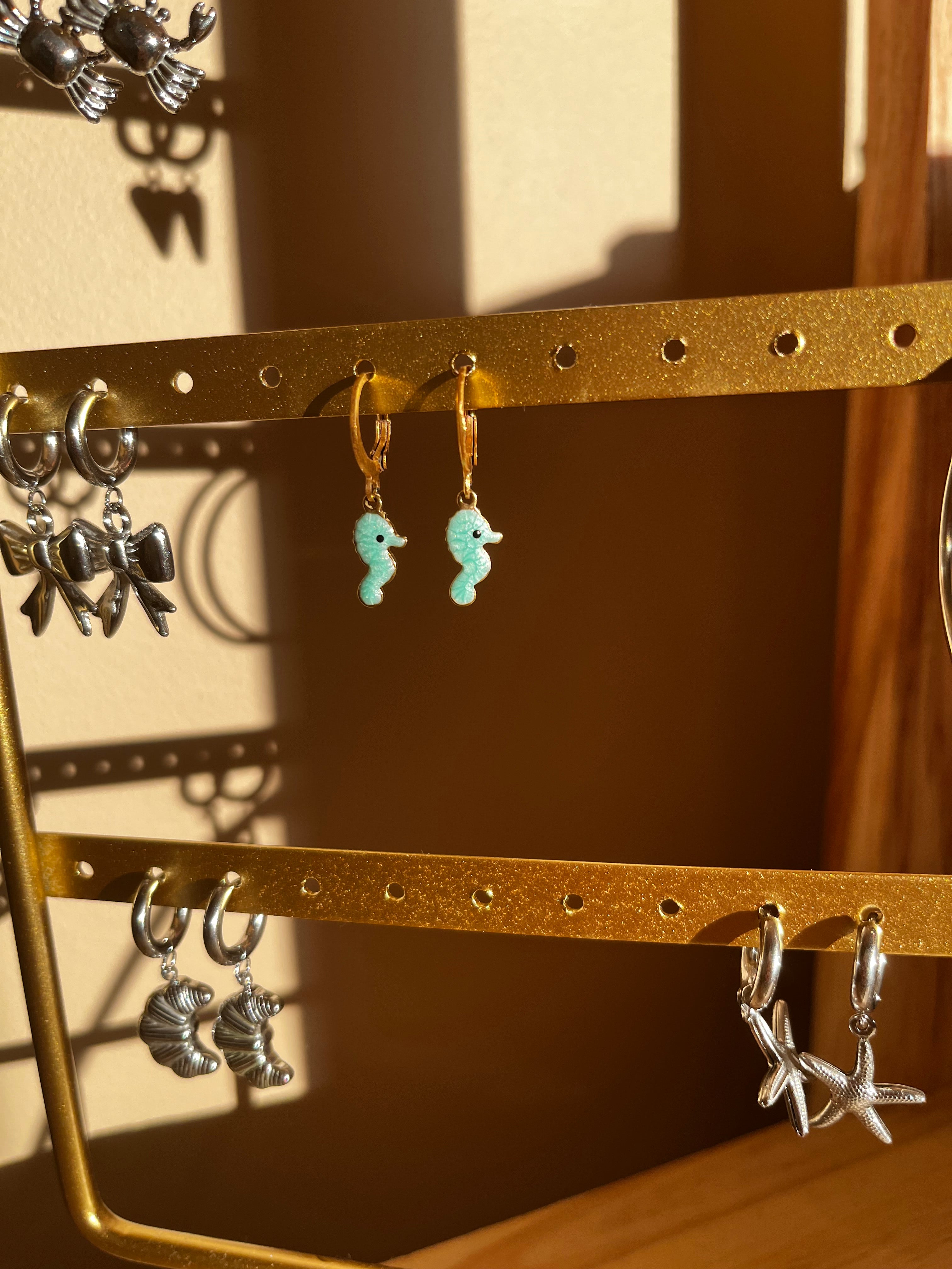 oorbel zeepaard turquoise goud