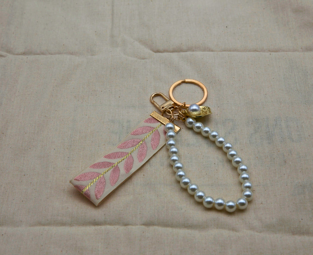 sleutelhanger blad roze