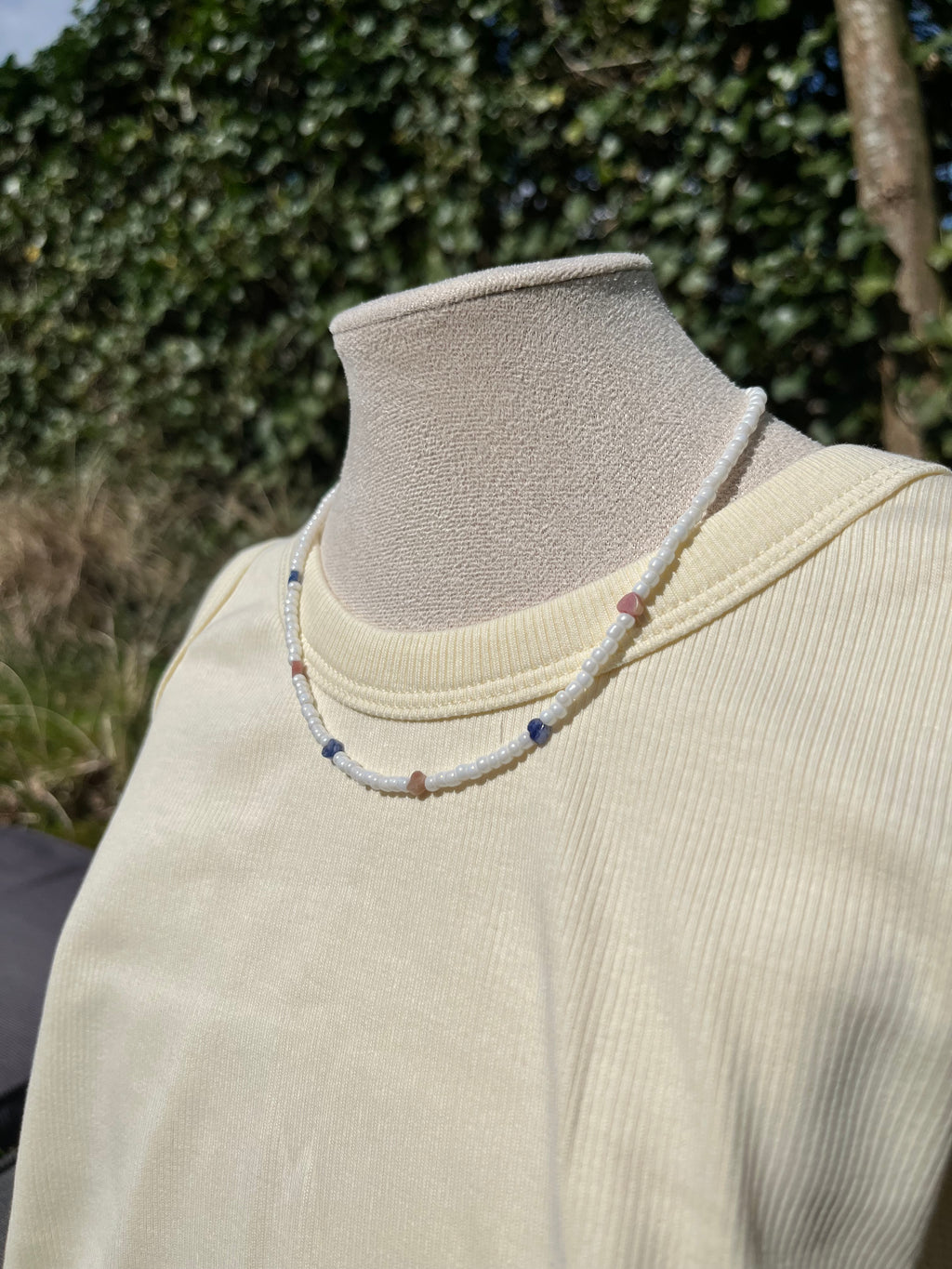 ketting white pearl hearts