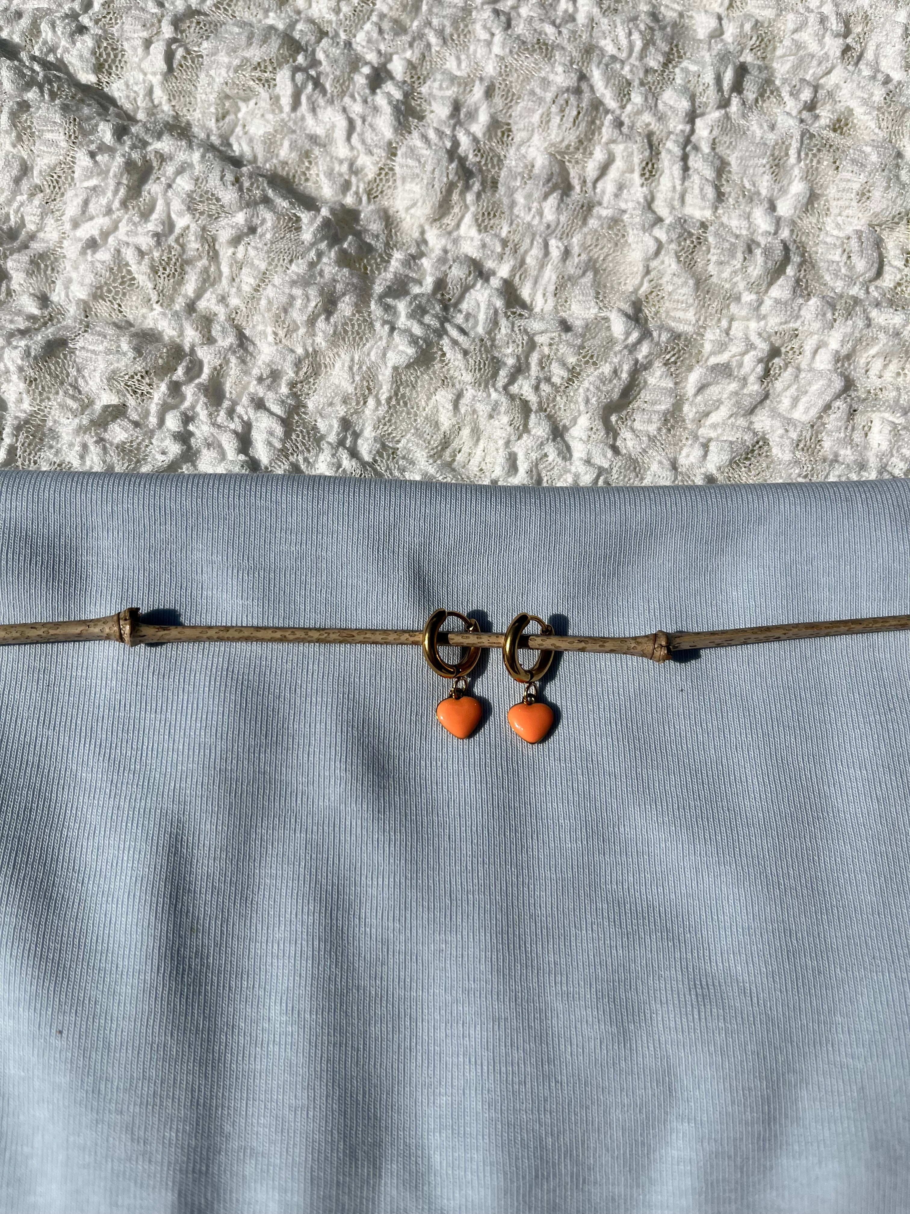 oorbel hartjes oranje goud