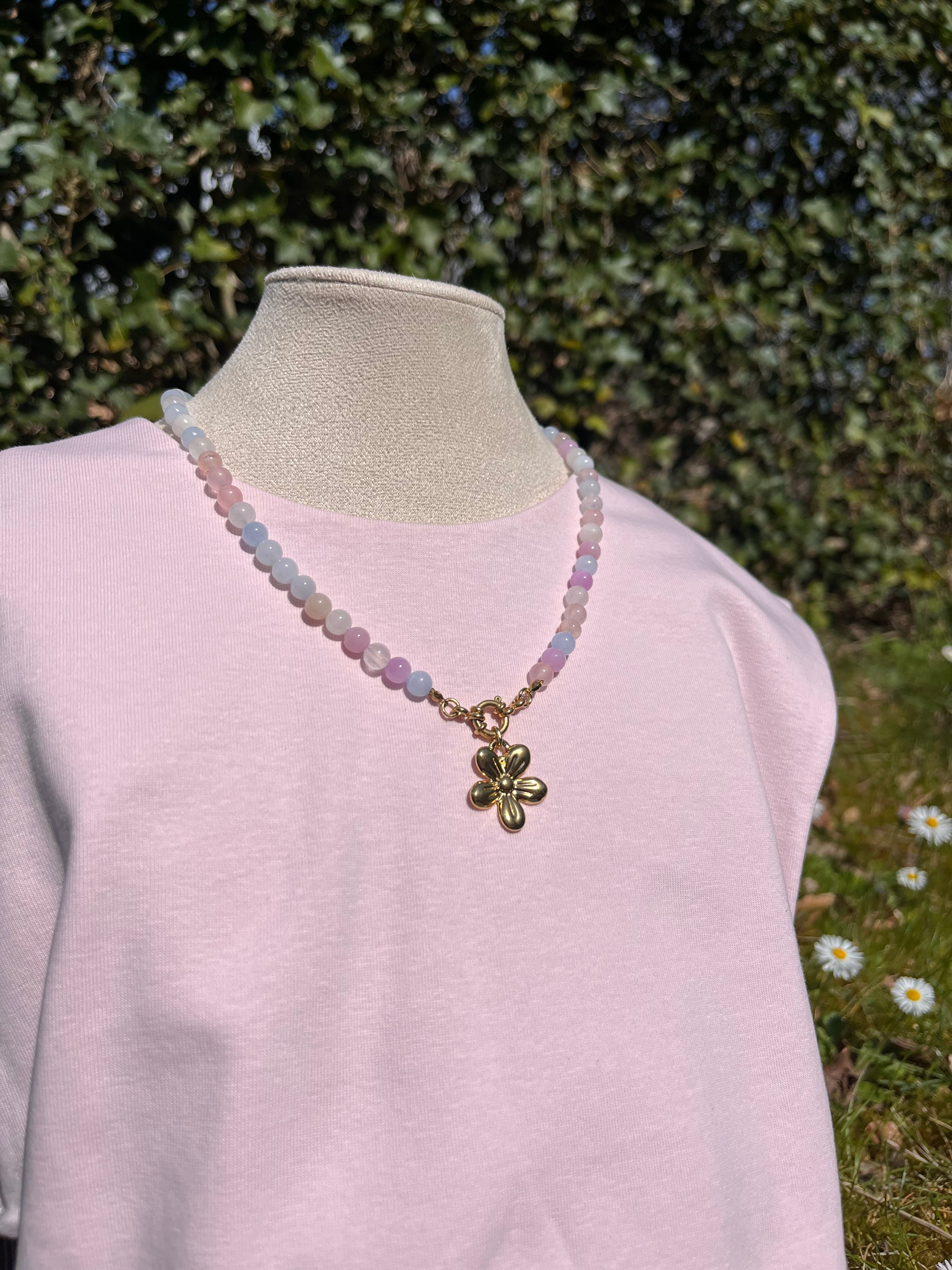 ketting natuursteen pastel and flower