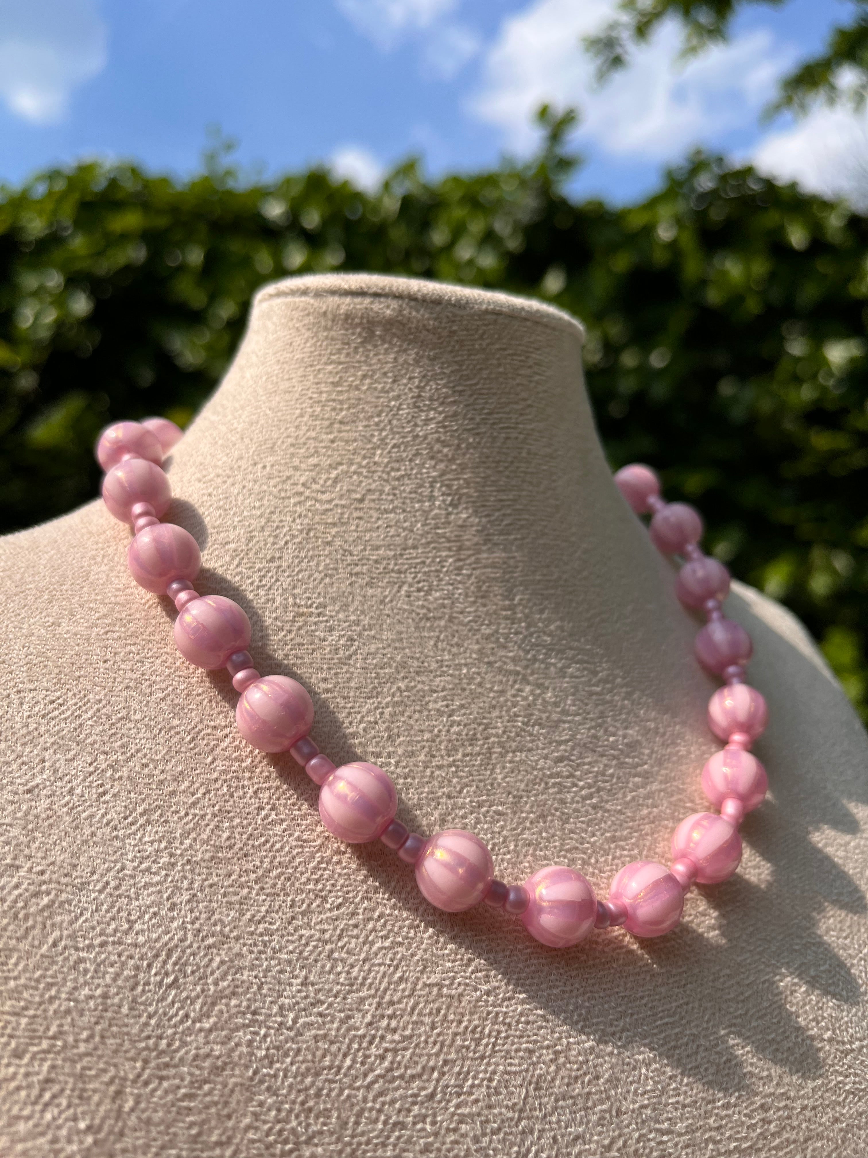 ketting roze streepjes