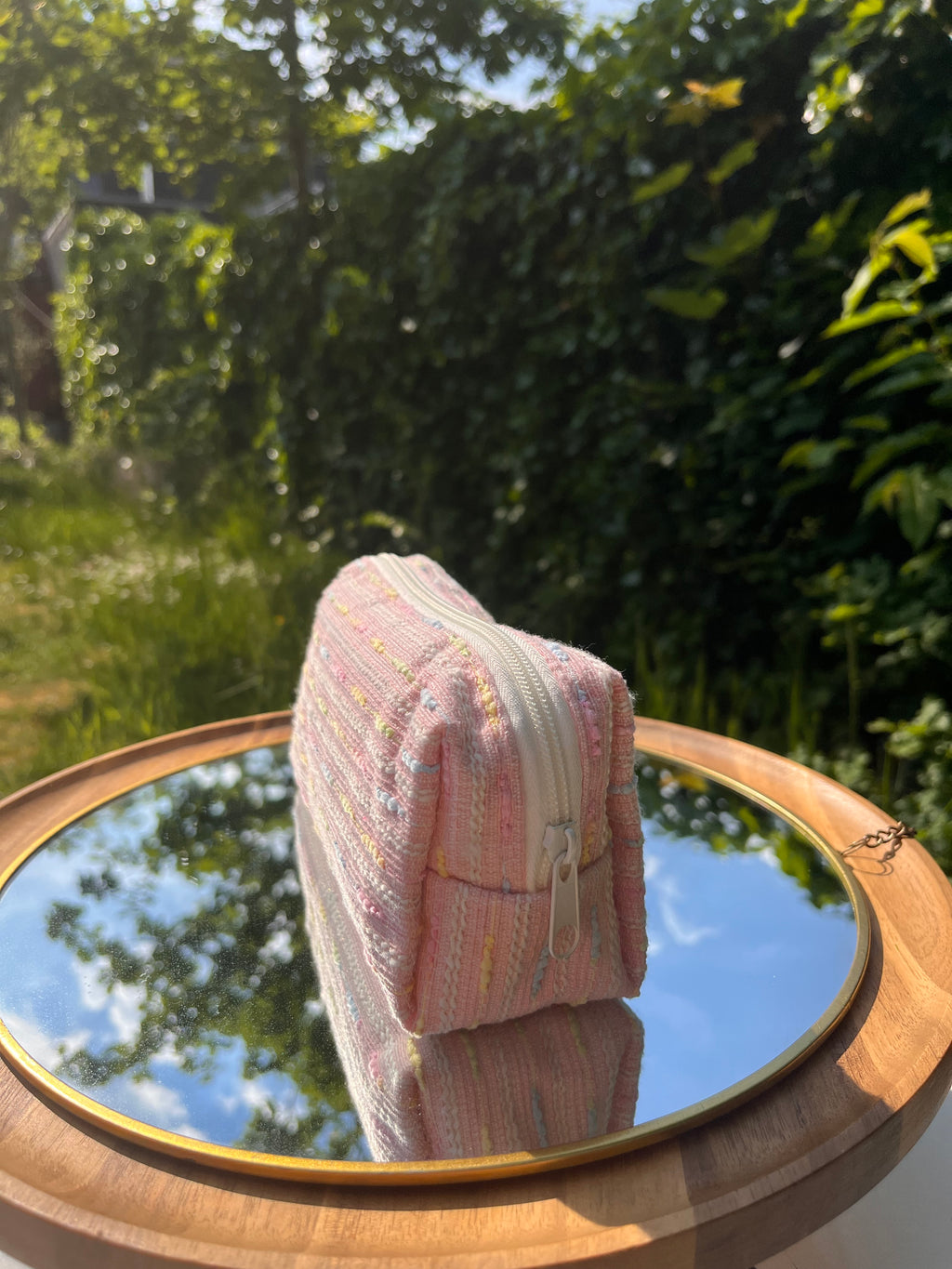 pennenzak roze met gekleurde streepjes
