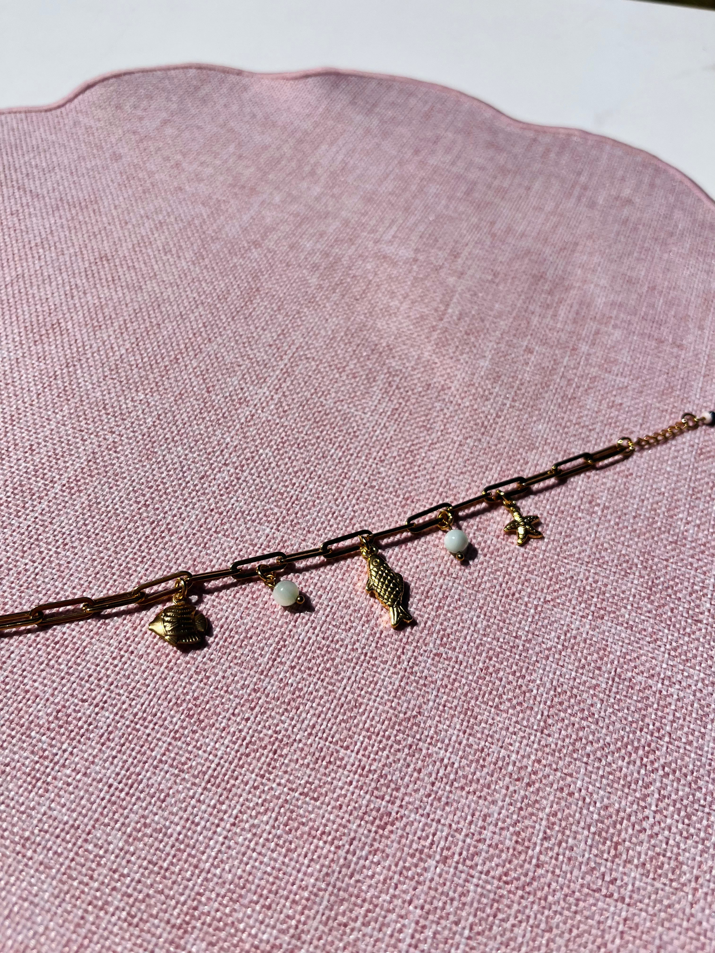Charm armband green fish