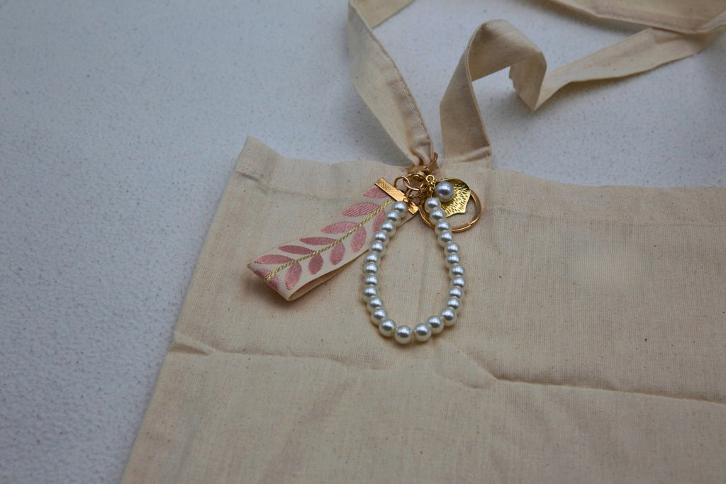 sleutelhanger blad roze