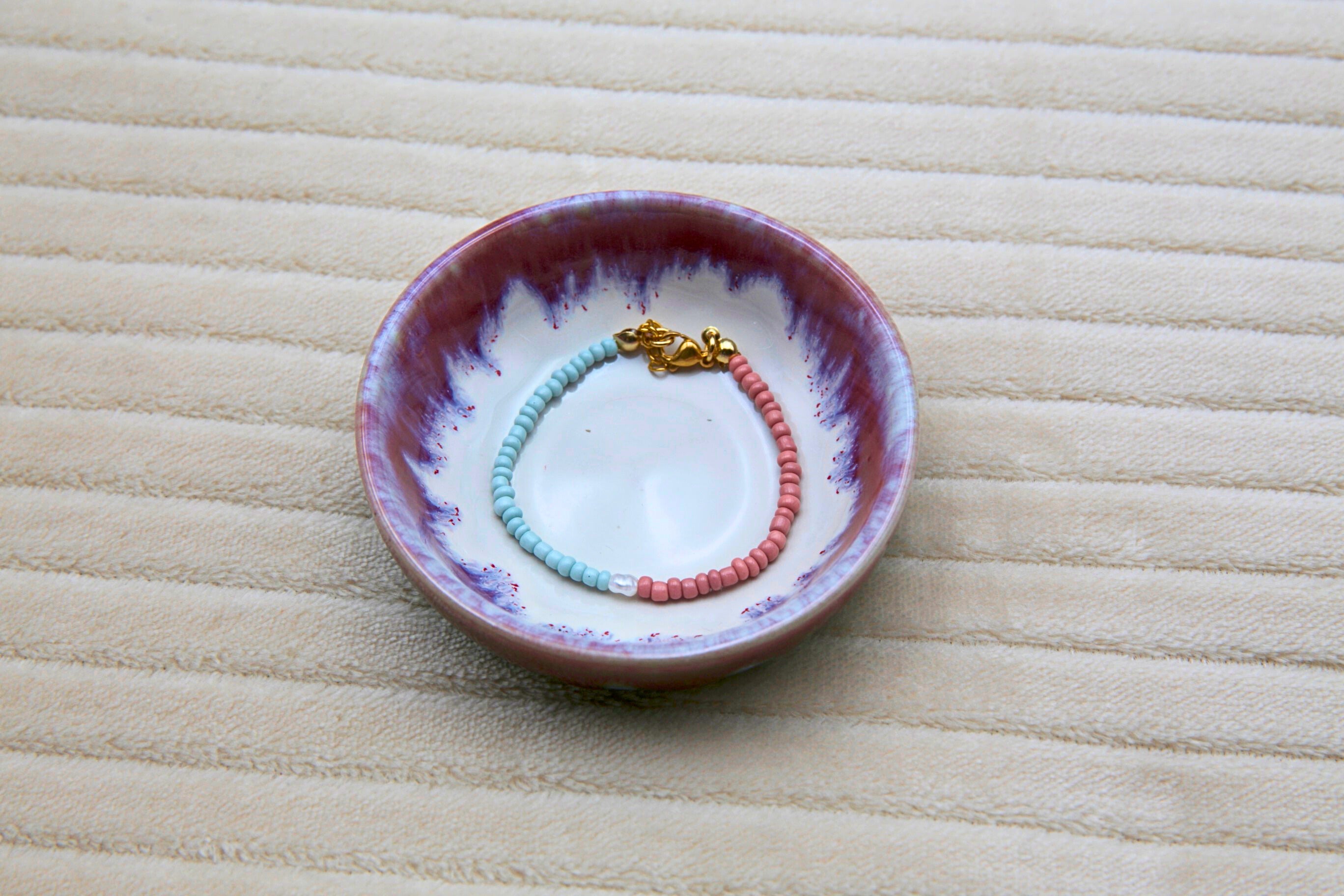 armband light blue pearl